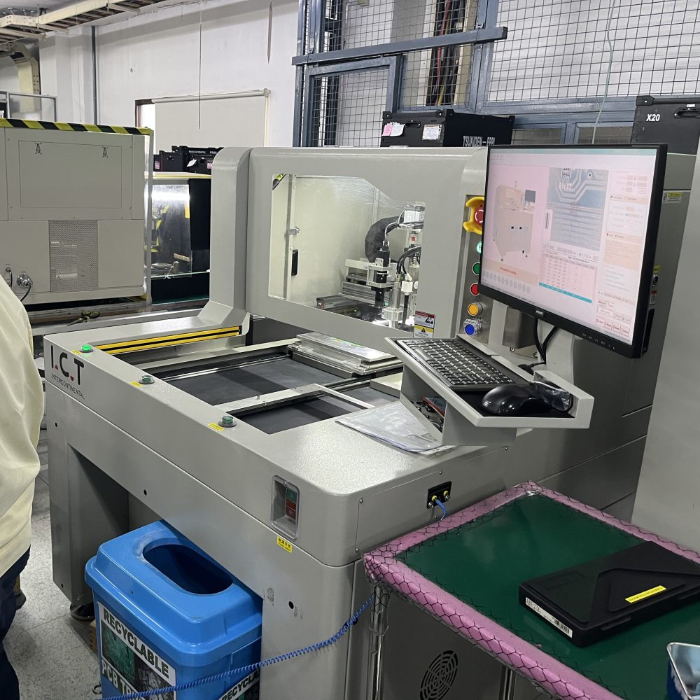 PCB Pano Kurşun Kesici Ayırıcı Panel Açma Yönlendirici Makinası