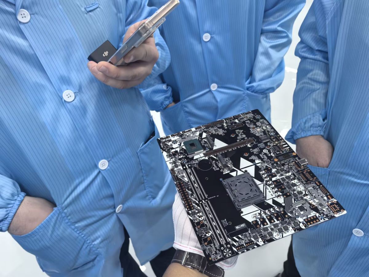 1-2 I.C.T M&uuml;hendis &Ouml;zbekistan'da Kurulum ve Eğitimi Tamamladı